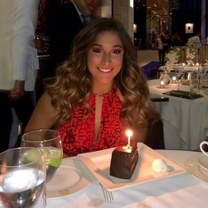 Meet your Posher, Sam